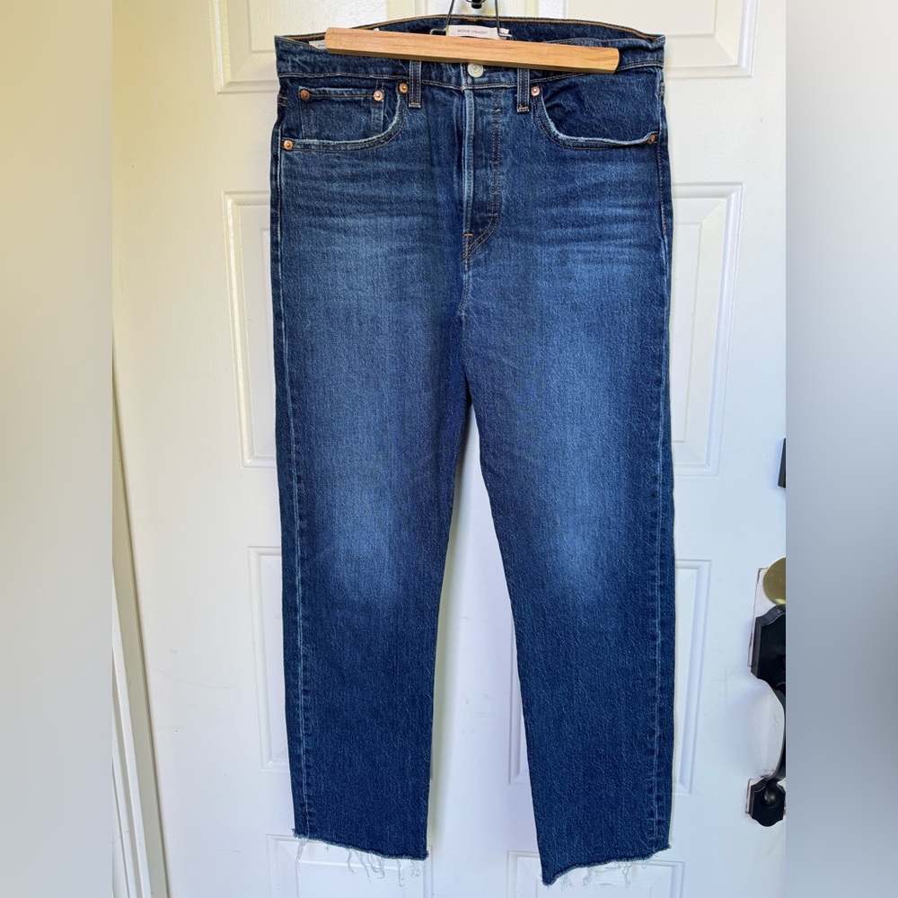 Levi’s Premium- Women’s Wedgie Straight Leg 30x28